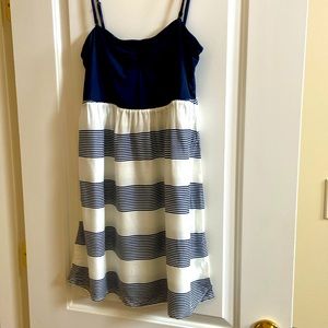 Cute Roxy beachy strap dress in size XL